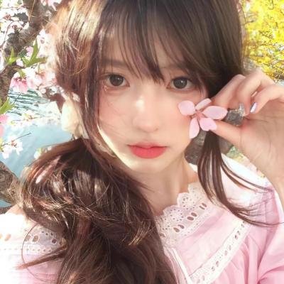 靠读书苟住后我无敌了